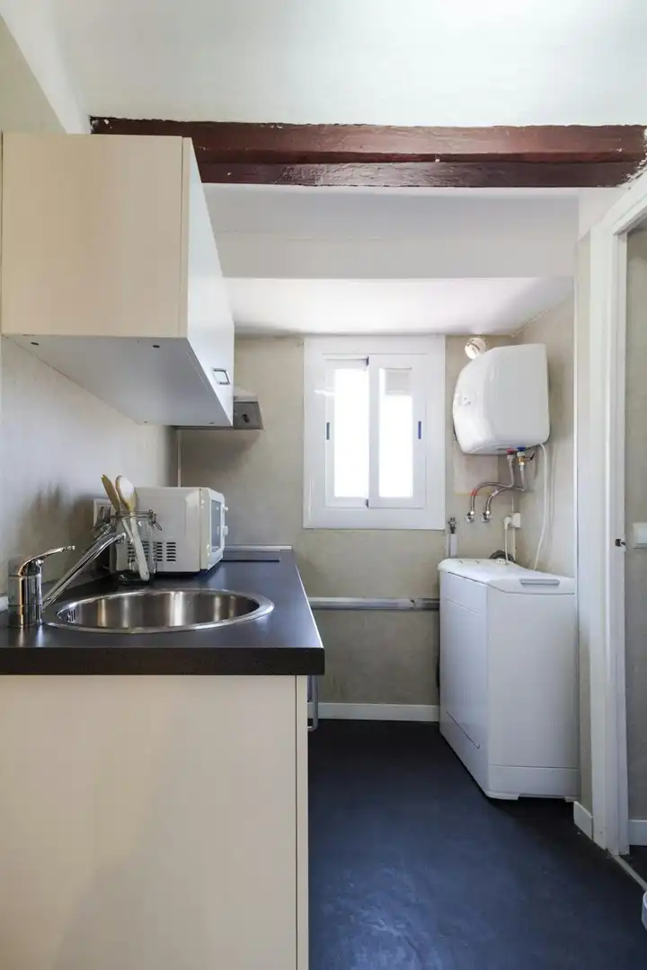 Kitchen of Flat for rent in Barcelona  with Air Conditioner, Heating and Furnished