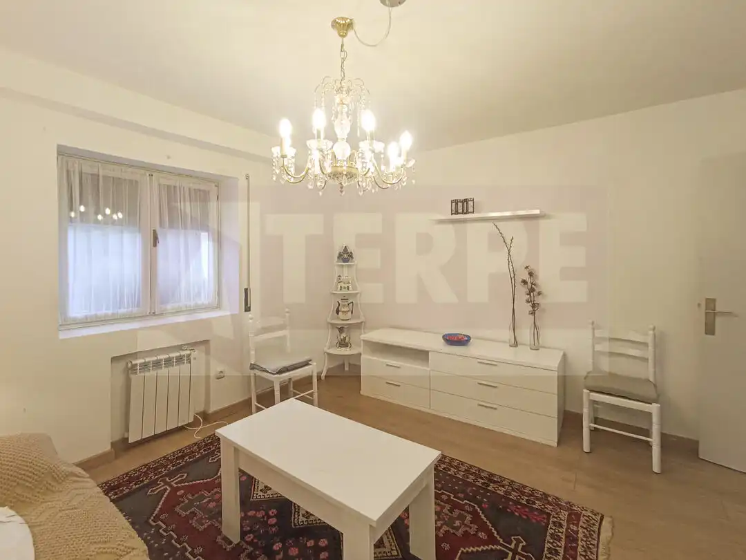 Wohnzimmer von Wohnungen zur Miete in Oiartzun mit Heizung