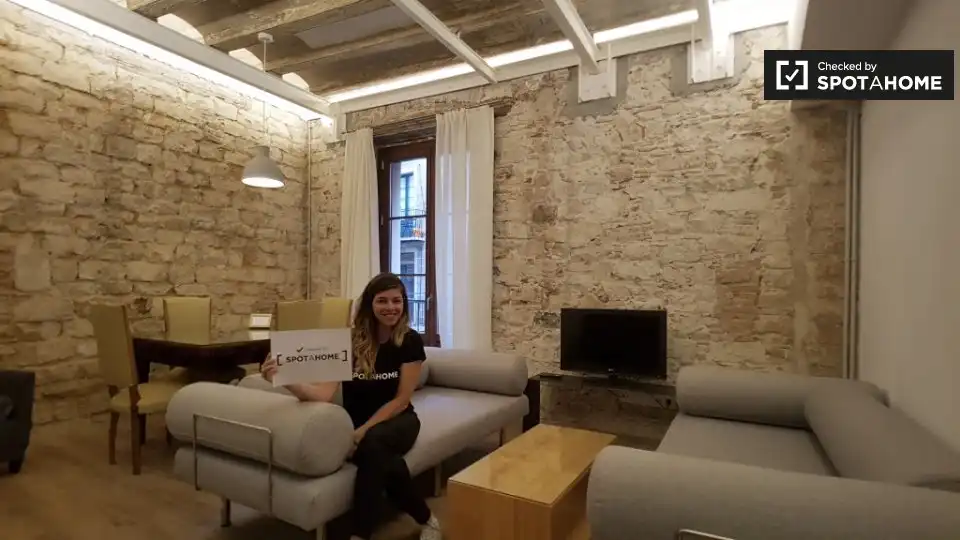 Appartamento con terrazza in affitto a Ciutat Vella, imagen 7