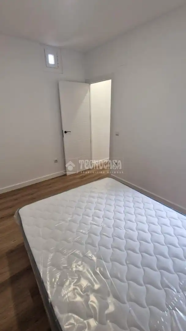 Habitación de Piso en venta en Madrid con Aire acondicionado