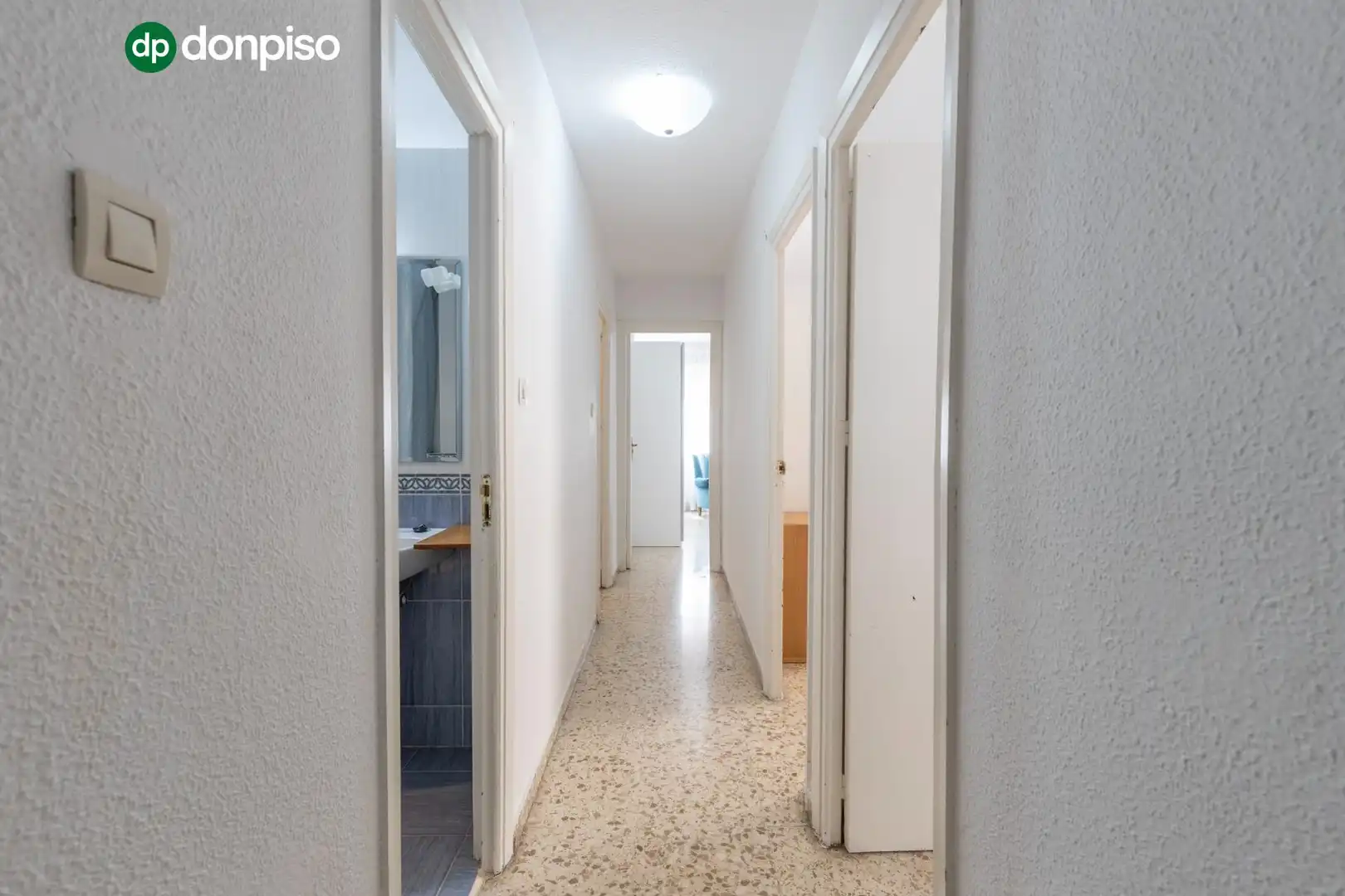 Piso en venta en Granada con Terraza