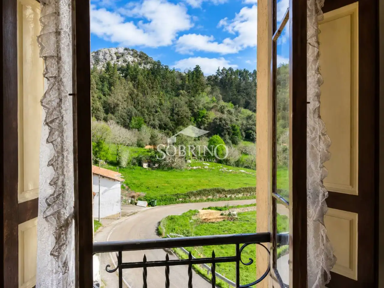 Casa amb jardí en venda a Calle Narganes, imagen 16