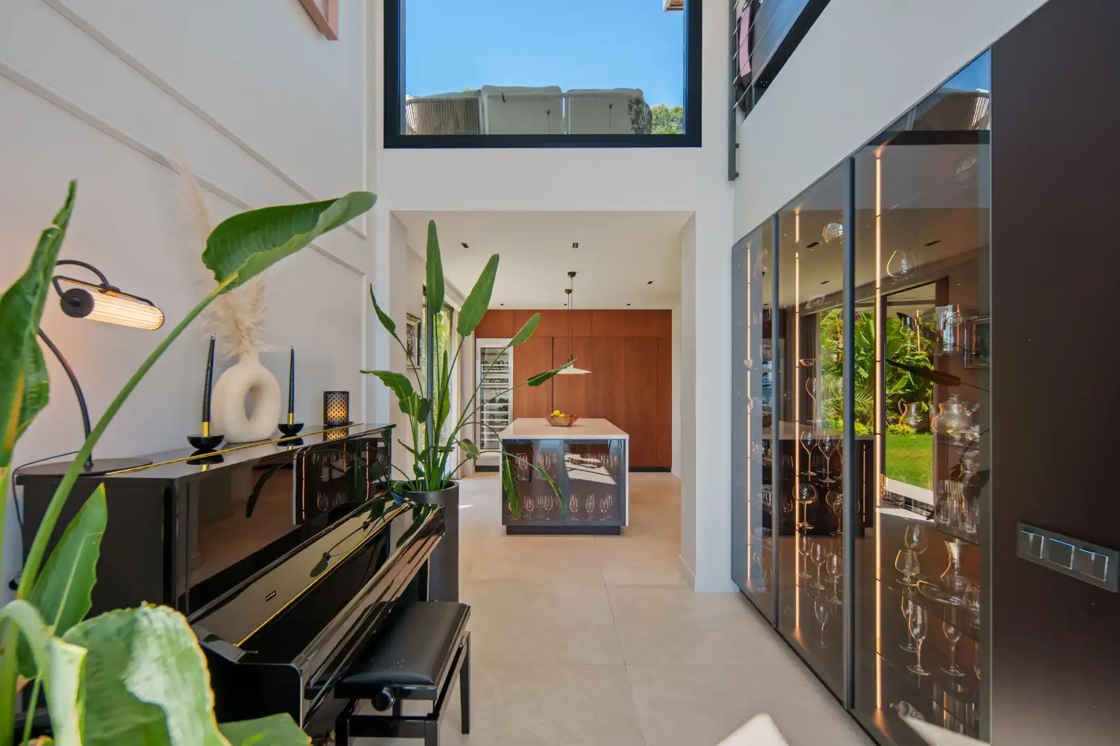 Houses for sale in Marbella  with Air Conditioner, Private garden and Terrace