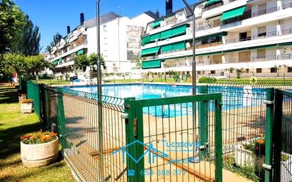 Swimming pool of Flat for sale in Pelayos de la Presa  with Heating, Terrace and Storage room