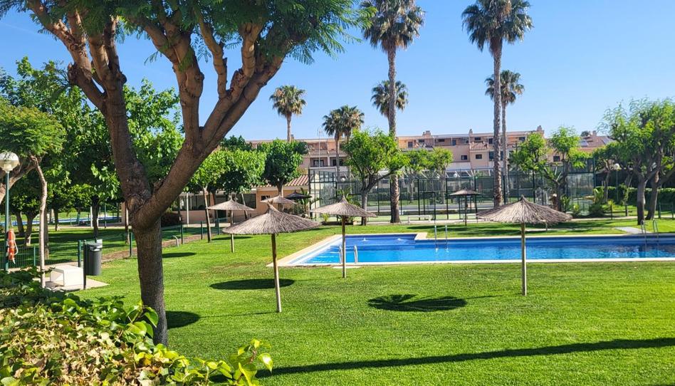 Foto 1 de Casa adosada de alquiler en Calle Enric Valor, 12, Alicante Golf, Alicante