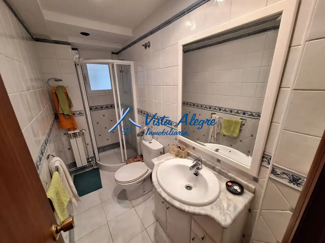 Badezimmer von Wohnung zum Verkauf in Haro mit Heizung, Terrasse und Möbliert