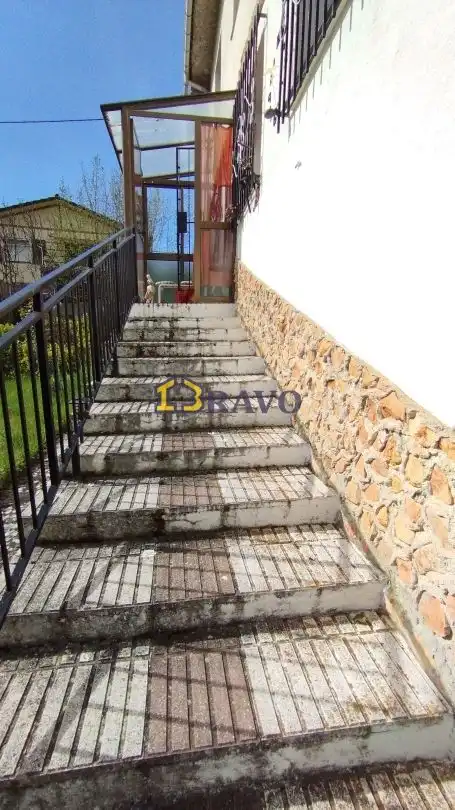 Casa o xalet en venda en Valle de Tobalina amb Calefacció, Jardí privat i Moblat