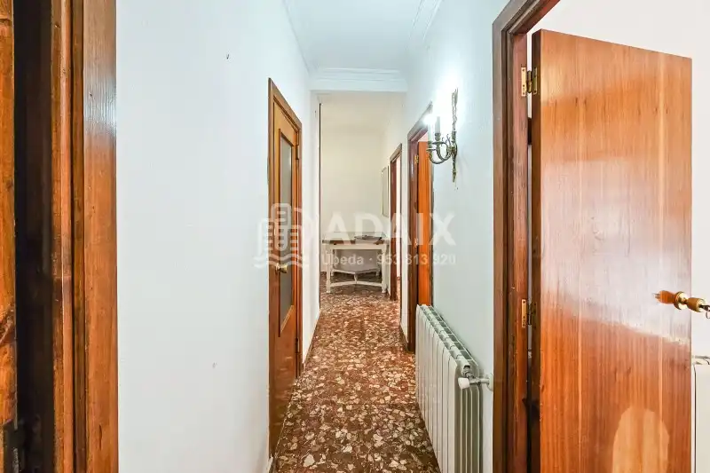 Edificio en venta en Úbeda