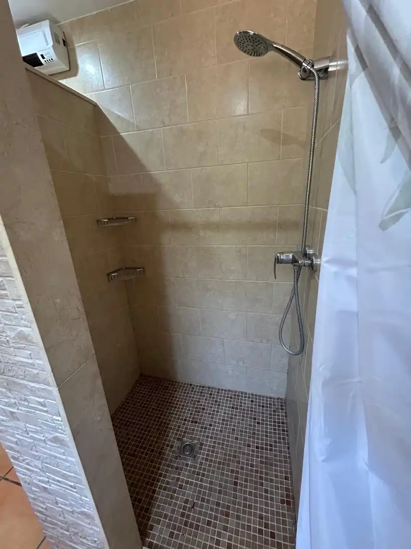 Baño de Casa o chalet en venta en La Font d'en Carròs con Aire acondicionado, Calefacción y Jardín privado