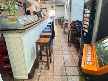 Local comercial en traspaso en Peñamefecit - Avda Barcelona