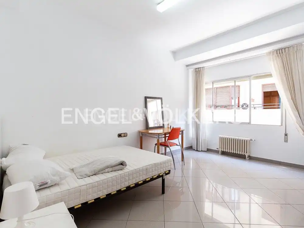 Habitación de Piso de alquiler en Valencia con Calefacción, Amueblado y Se aceptan mascotas