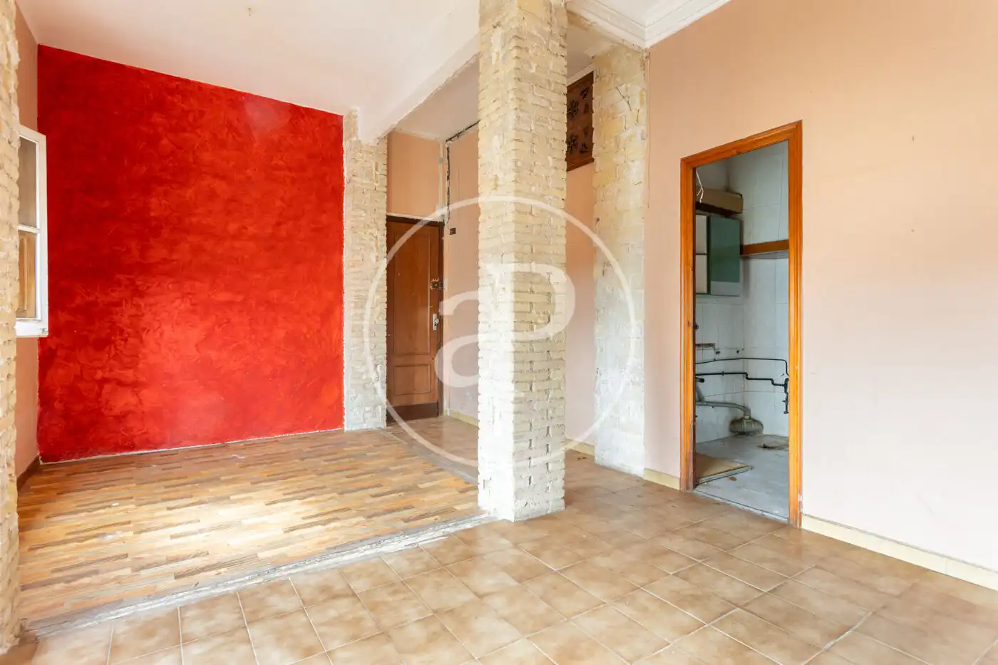 Flat for sale in Valencia  with Heating, Terrace and Balcony