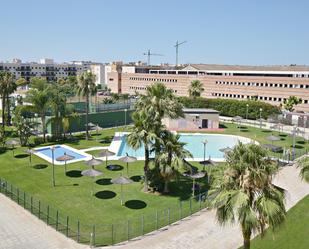 Piscina de Pis en venda en Jerez de la Frontera amb Jardí privat, Terrassa i Balcó