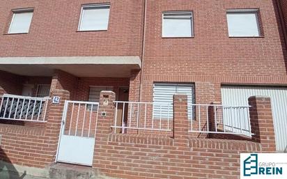 Exterior view of Single-family semi-detached for sale in Chozas de Canales