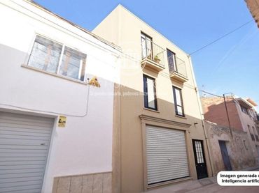 Casa en venda a PLAÇA LA