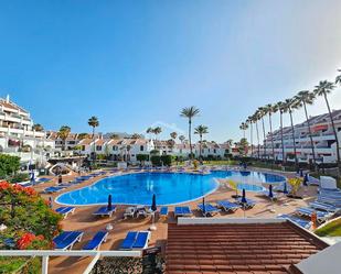 Vista exterior de Àtic en venda en Arona amb Terrassa, Piscina i Moblat