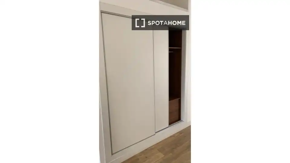 Piso con terraza en alquiler en Ciutat Vella, imagen 6