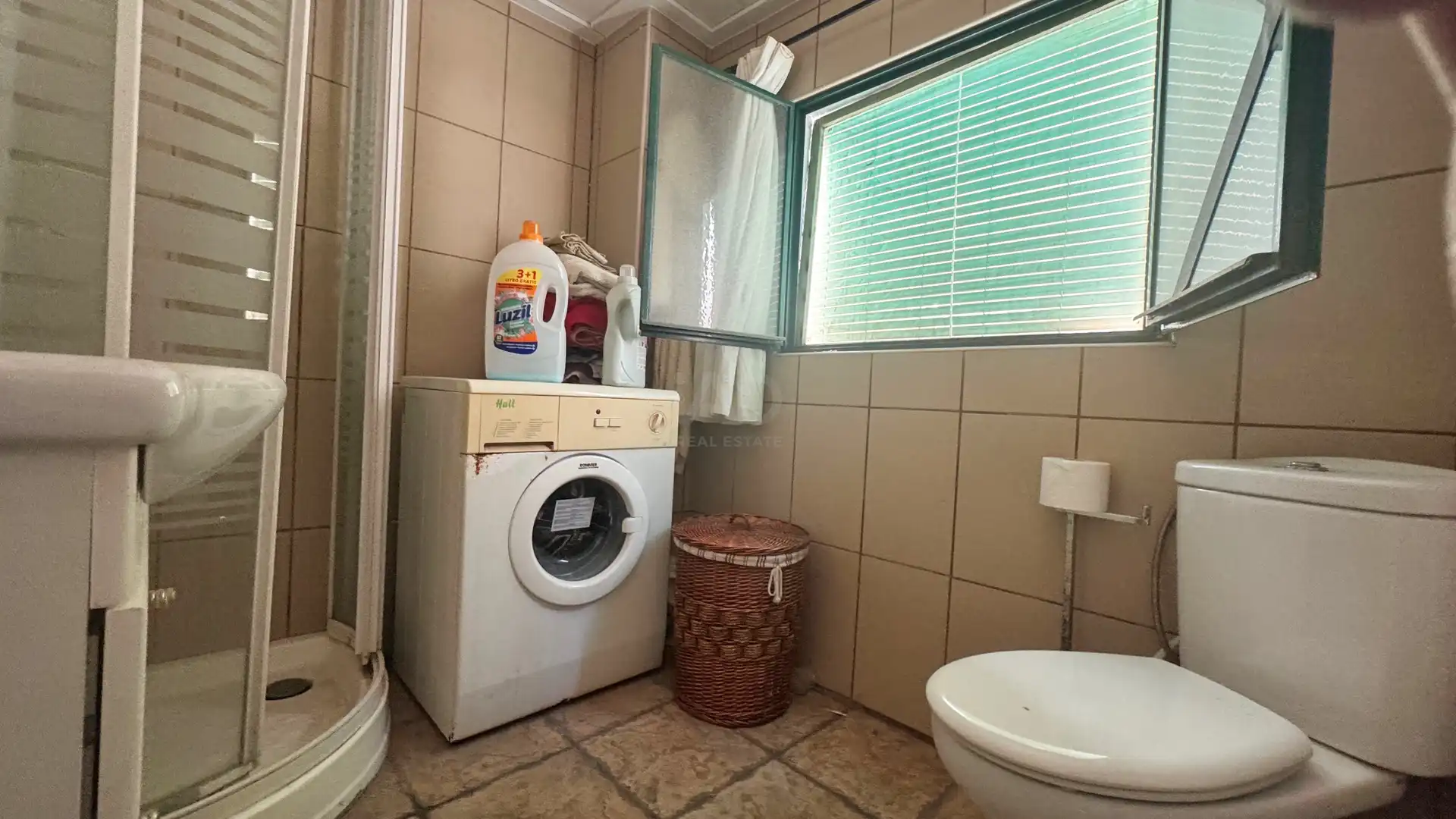 Baño de Casa adosada en venta en Oliva con Calefacción y Terraza