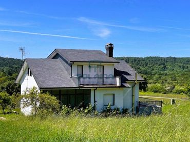 Casa amb balcó en venda a O Pereiro de Aguiar