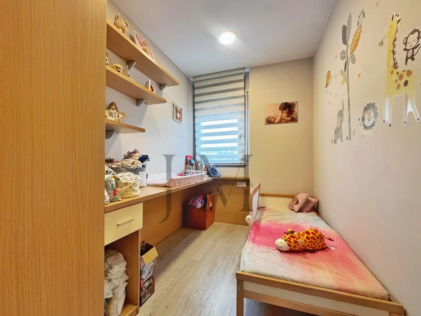 Bedroom of Duplexes for sale in Terrassa  with Air Conditioner, Heating and Parquet flooring