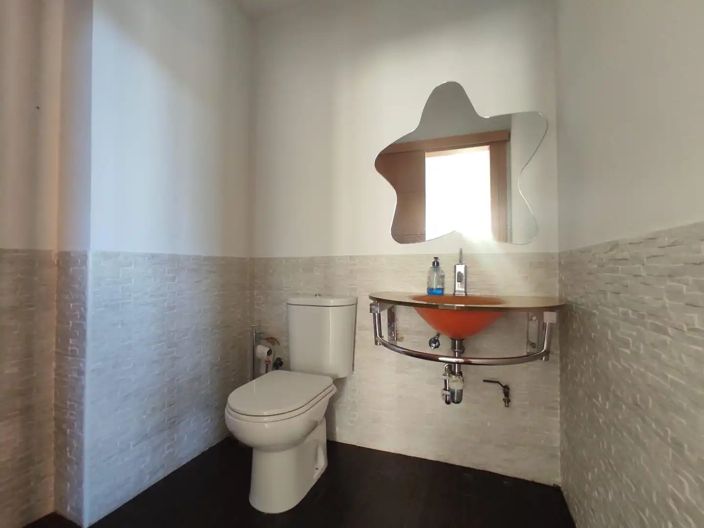 Badezimmer von Geschaftsraum zur Miete in Dos Hermanas