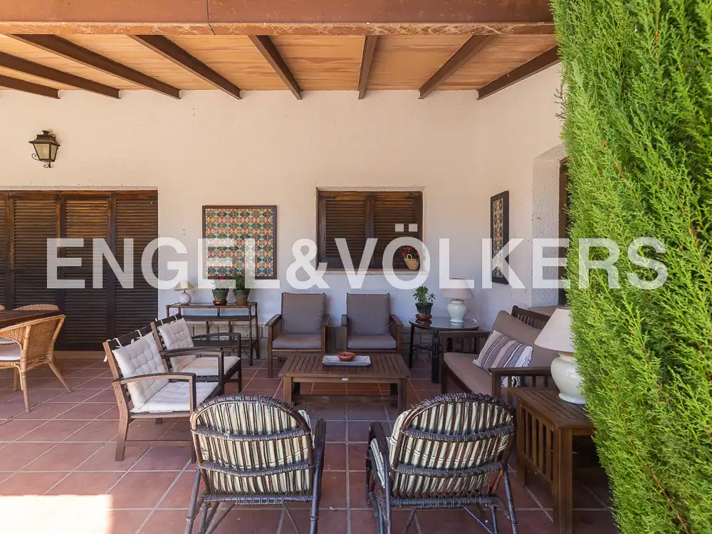 Terrace of Houses for sale in Requena  with Heating, Private garden and Terrace