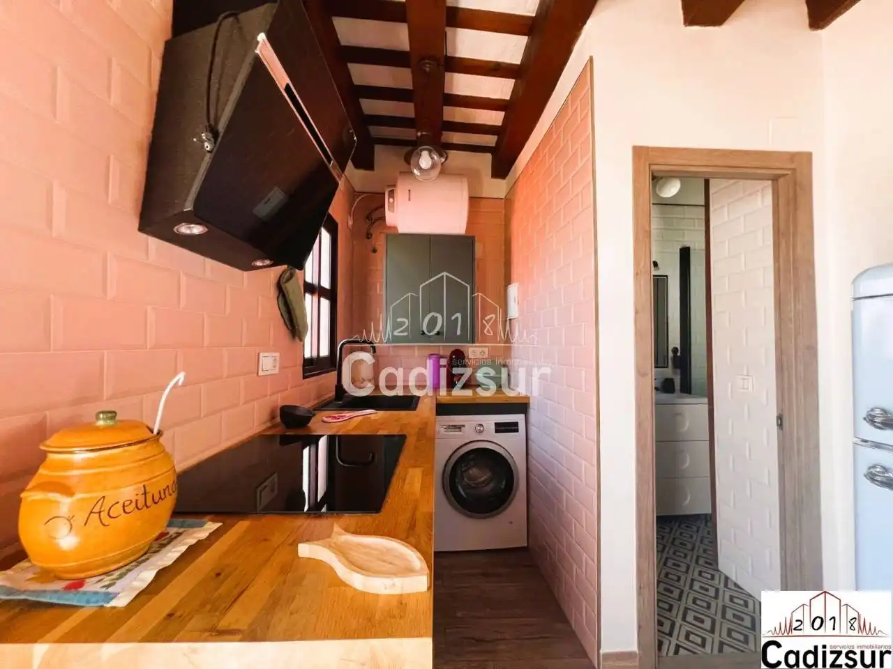 Cocina de Ático en venta en Cádiz