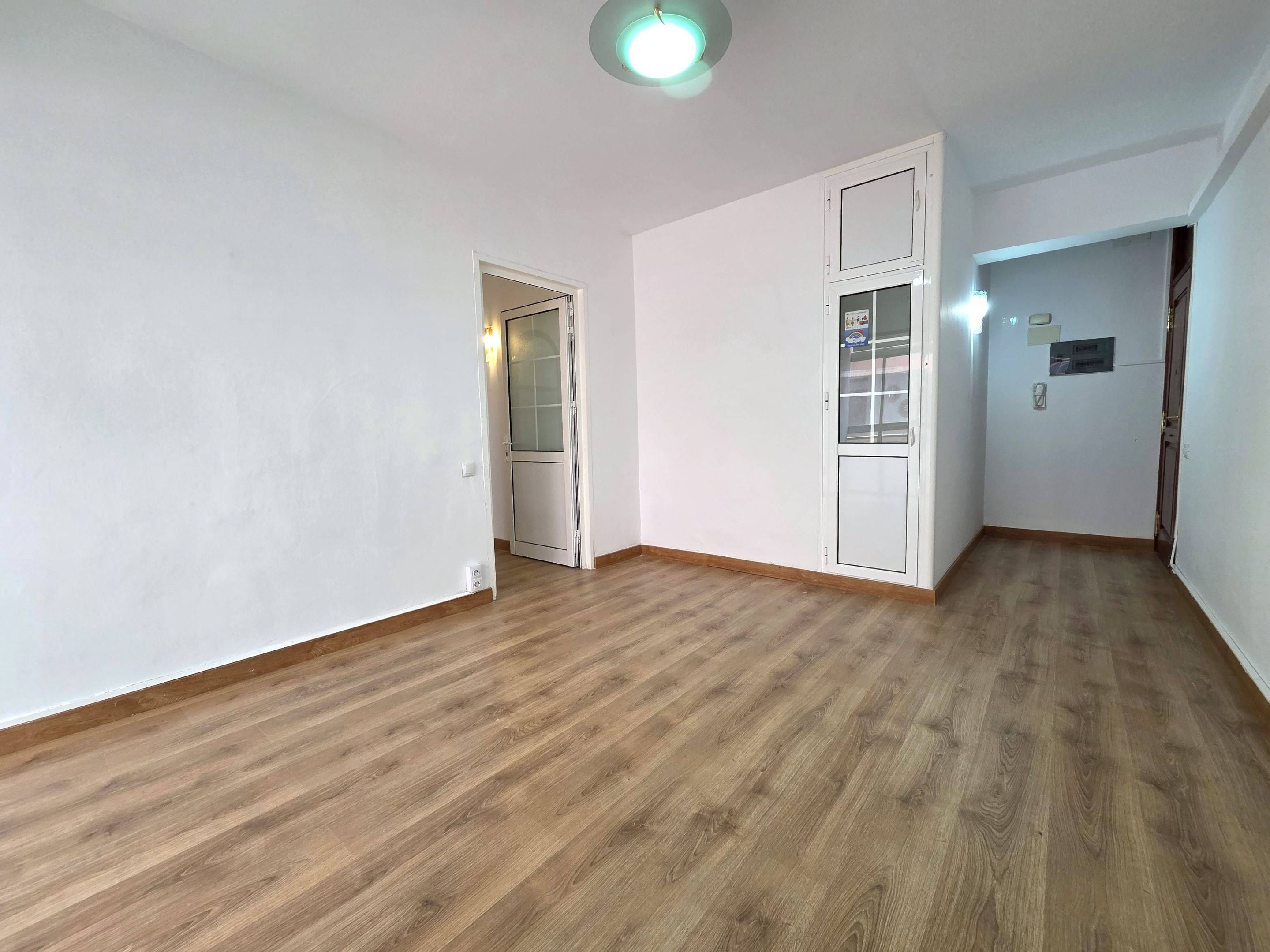 Piso en venta en Calle Calle Secretario Artiles, Santa Catalina - Canteras, Isleta - Puerto - Guanarteme