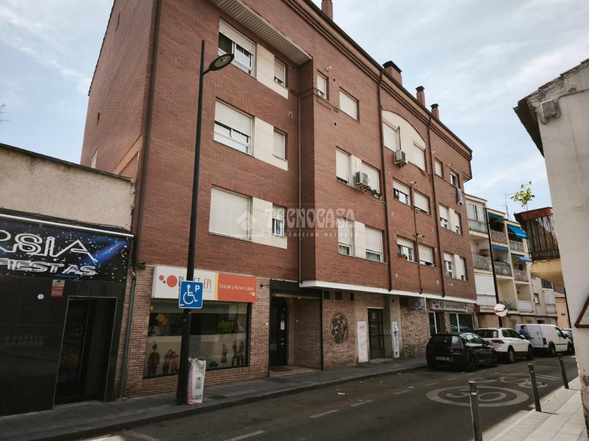 Exterior view of Box room for sale in Azuqueca de Henares