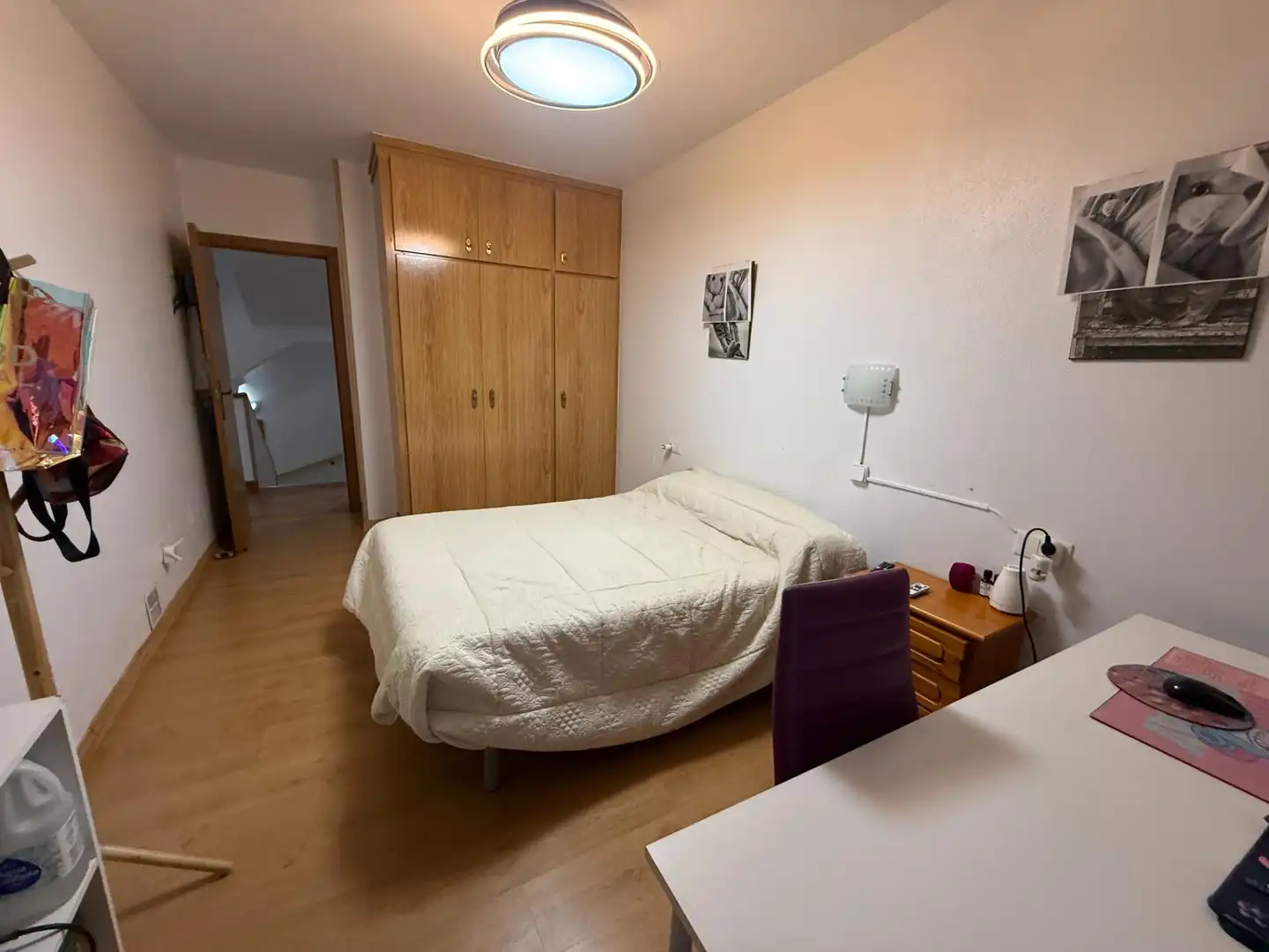 Habitación de Casa o chalet de alquiler en Santa Pola con Aire acondicionado, Amueblado y Piscina comunitaria