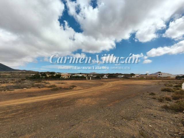 Terreno residencial en Venta en Carretera Fuerteventura FV-10, 102 en La Oliva pueblo