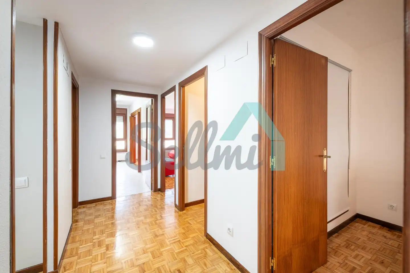 Pis de lloguer en Oviedo  amb Calefacció, Parquet i Terrassa