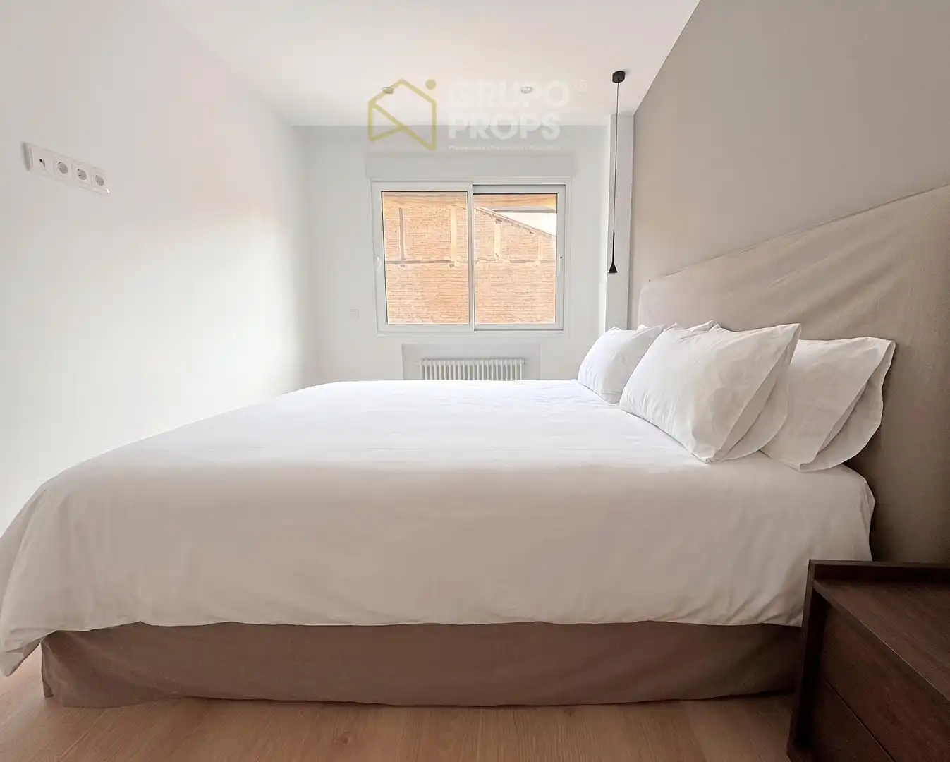 Habitación de Apartamento en venta en Madrid con Calefacción y Amueblado
