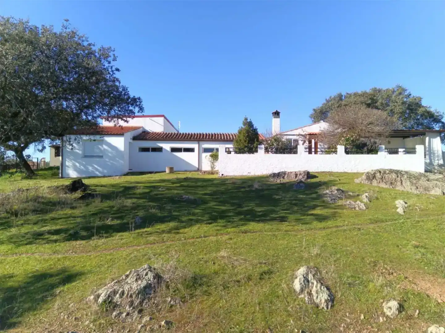 Vista exterior de Piso en venta en Moraleja con Jardín privado, Trastero y Piscina