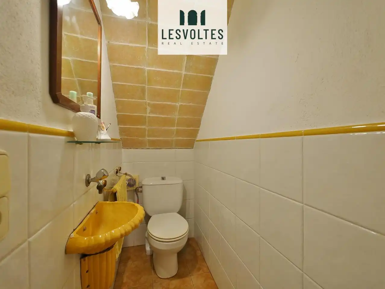 Habitación de Casa adosada en venta en Palamós con Aire acondicionado, Calefacción y Jardín privado