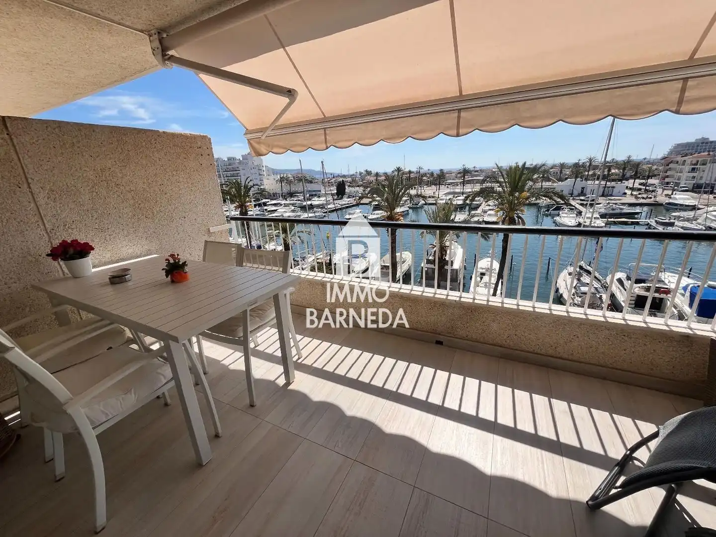 Terraza de Piso en venta en Empuriabrava con Aire acondicionado, Calefacción y Terraza