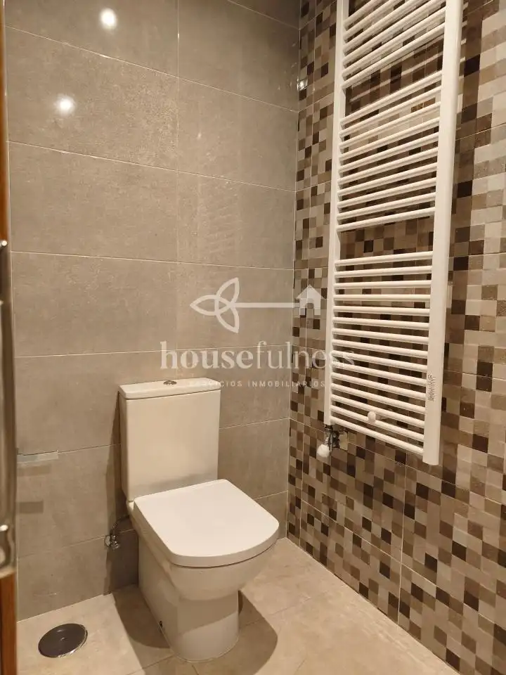 Bathroom of Duplexes for sale in As Somozas   with Heating, Terrace and Storage room