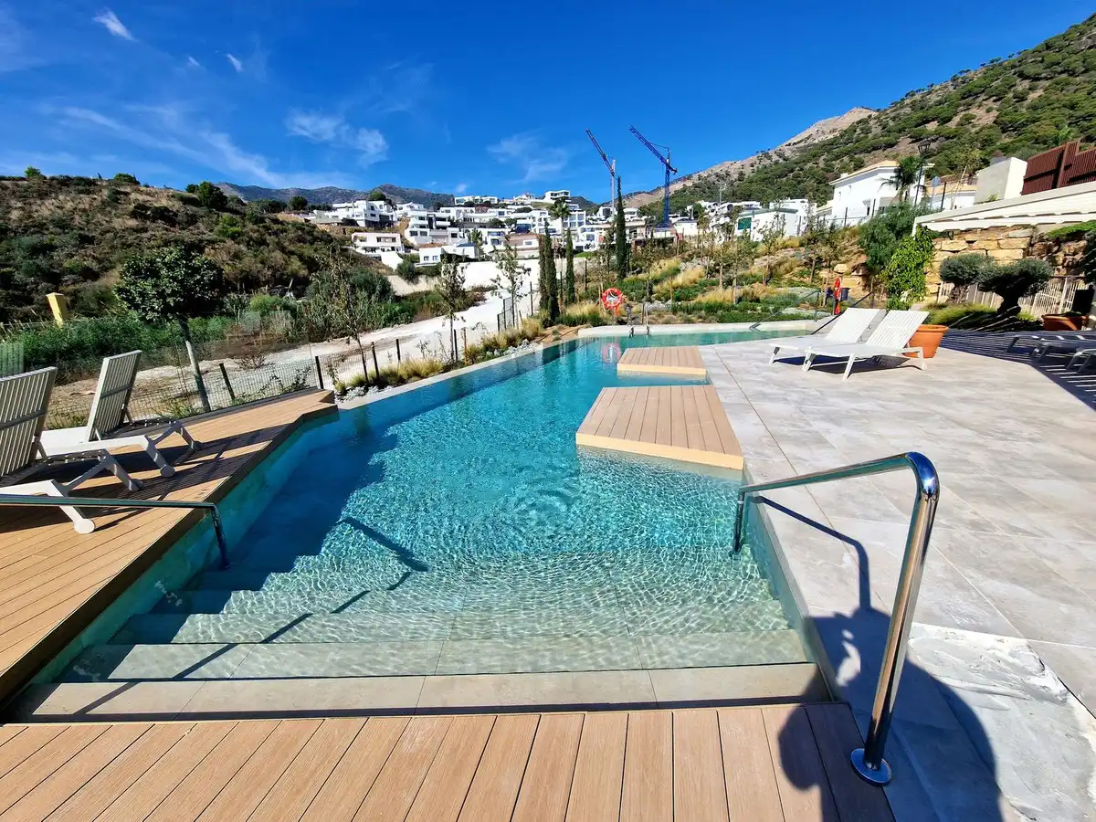 Apartament amb piscina en venda a Mijas pueblo