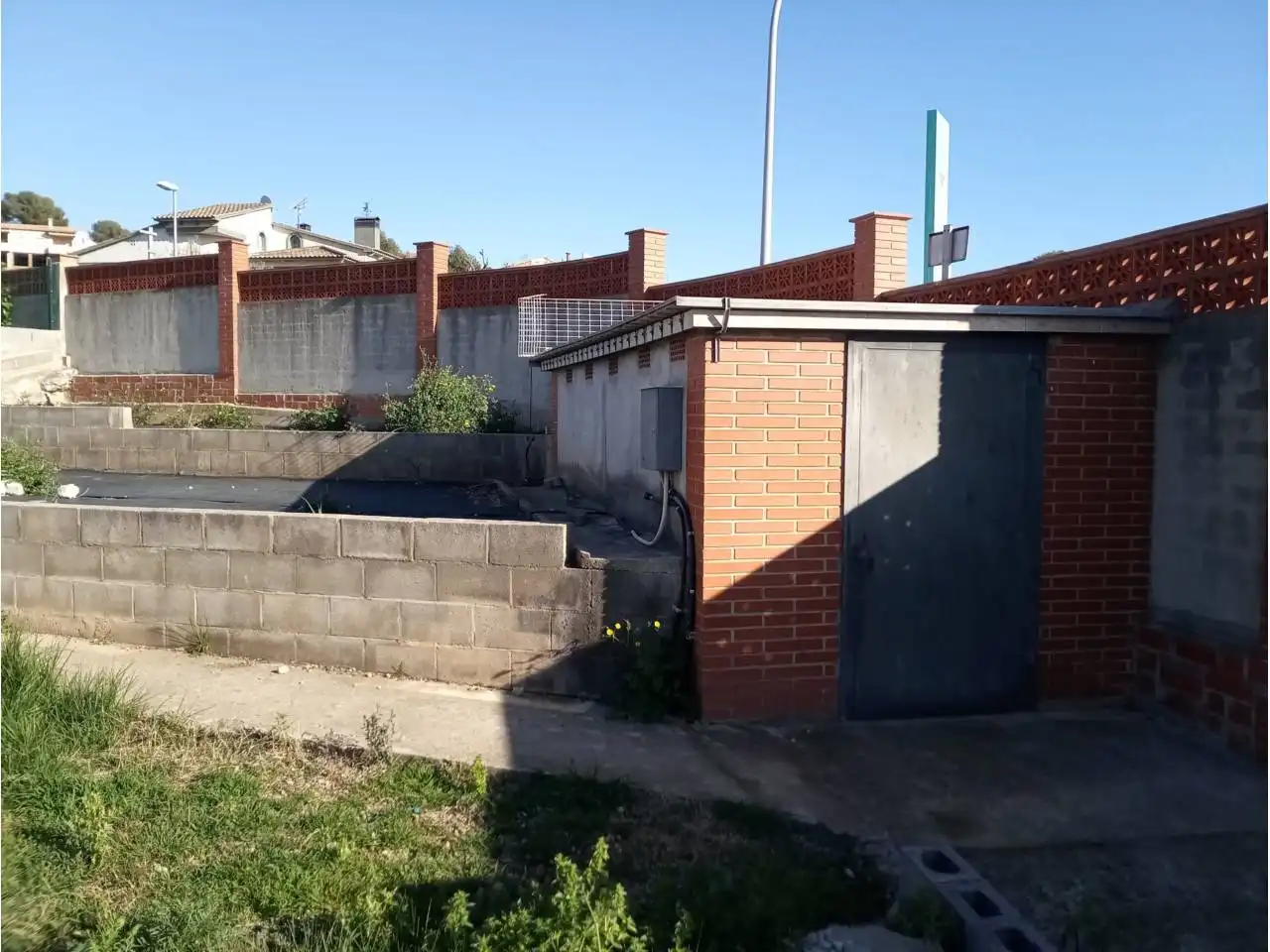 Aparcament de Terreny en venda en Castellet i la Gornal