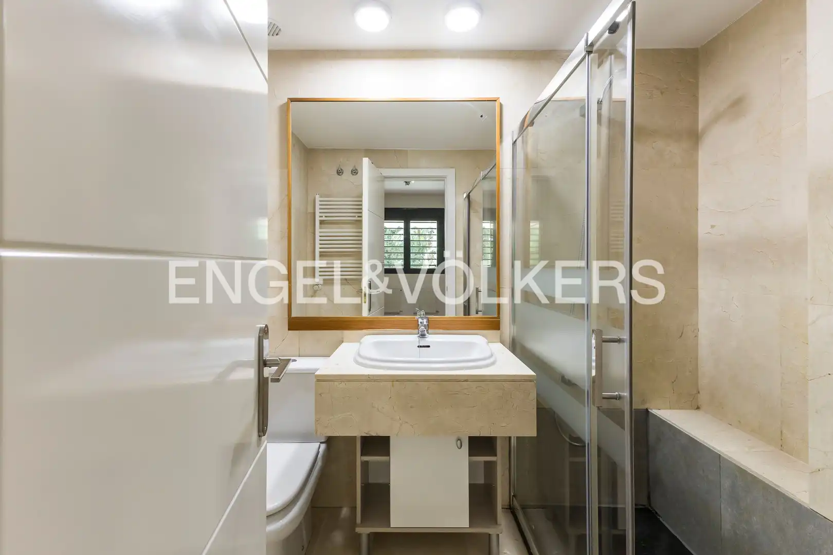 Wohnung zur Miete in Sanchinarro