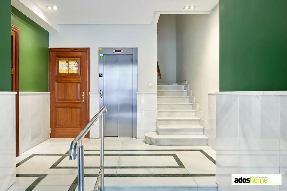 Piso en venta en Zarautz con Balcón