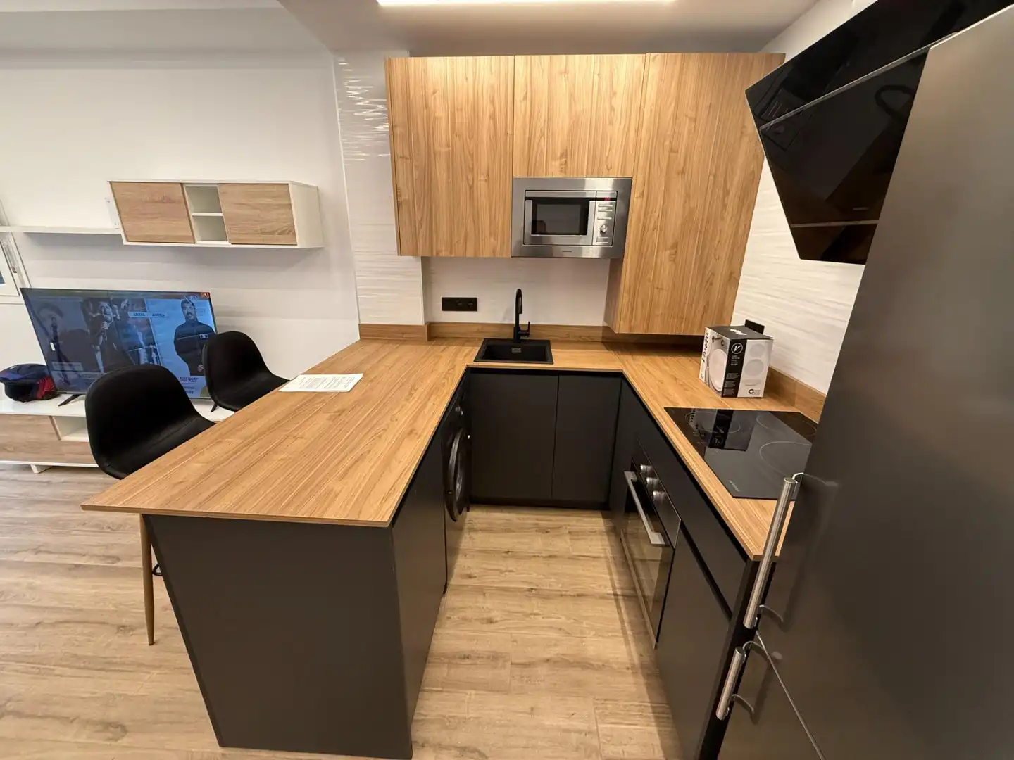 Cuina de Apartament de lloguer en Córdoba amb Aire condicionat, Calefacció i Moblat
