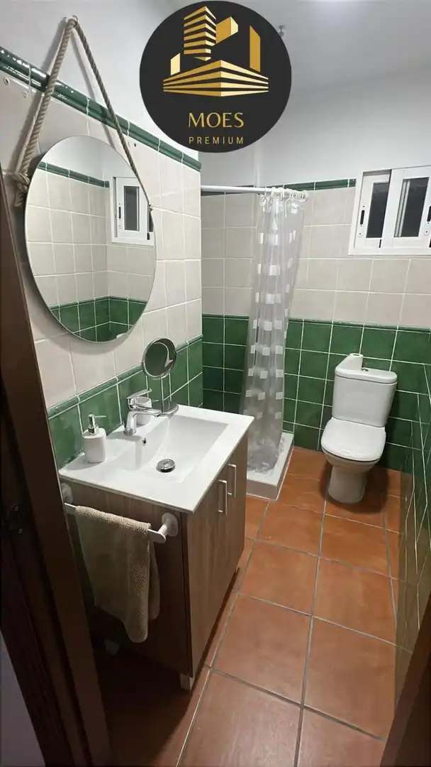 Badezimmer von Wohnung zum Verkauf in Baeza mit Klimaanlage, Heizung und Abstellraum