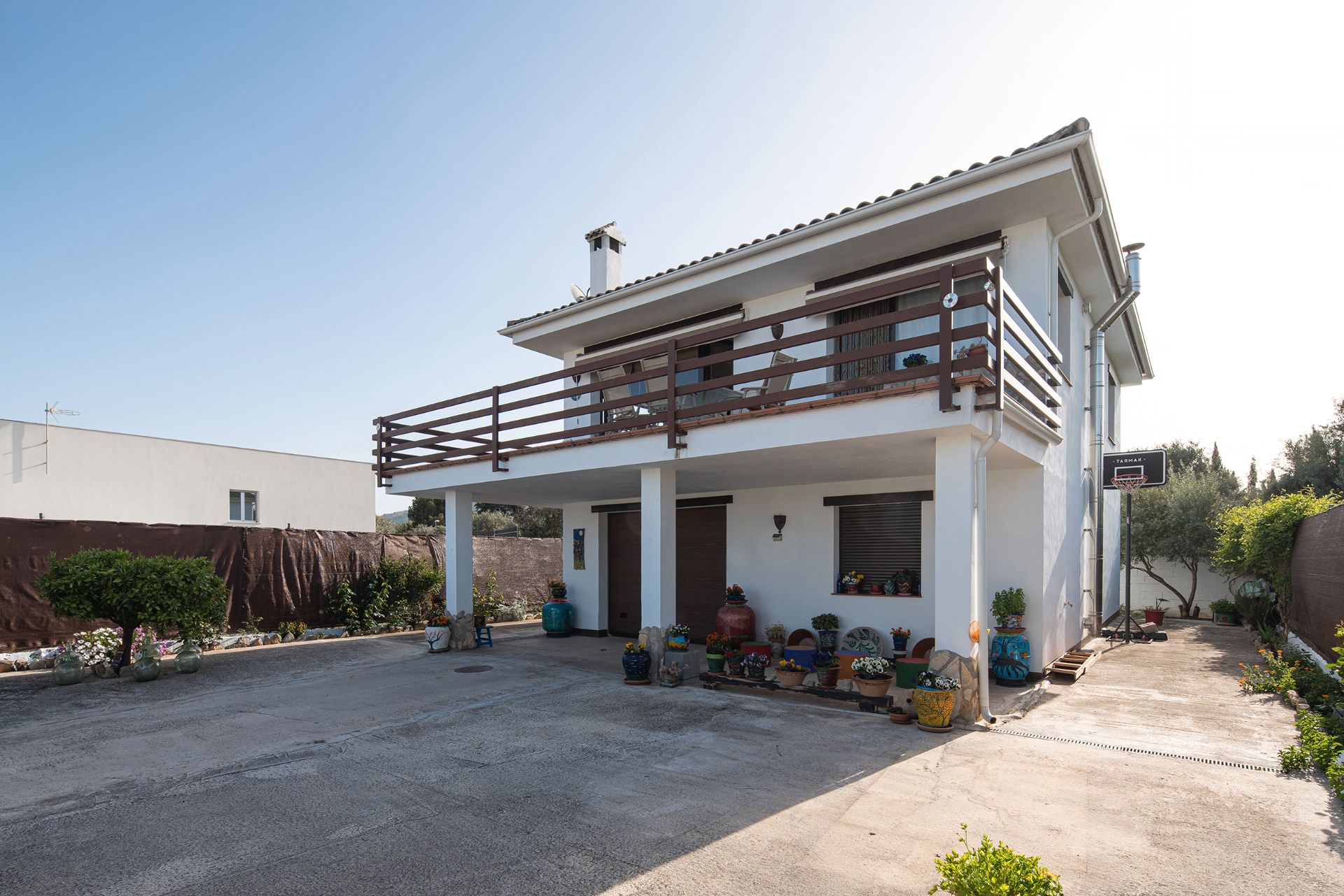 Vista exterior de Casa o xalet en venda en Atarfe amb Aire condicionat, Calefacció i Jardí privat