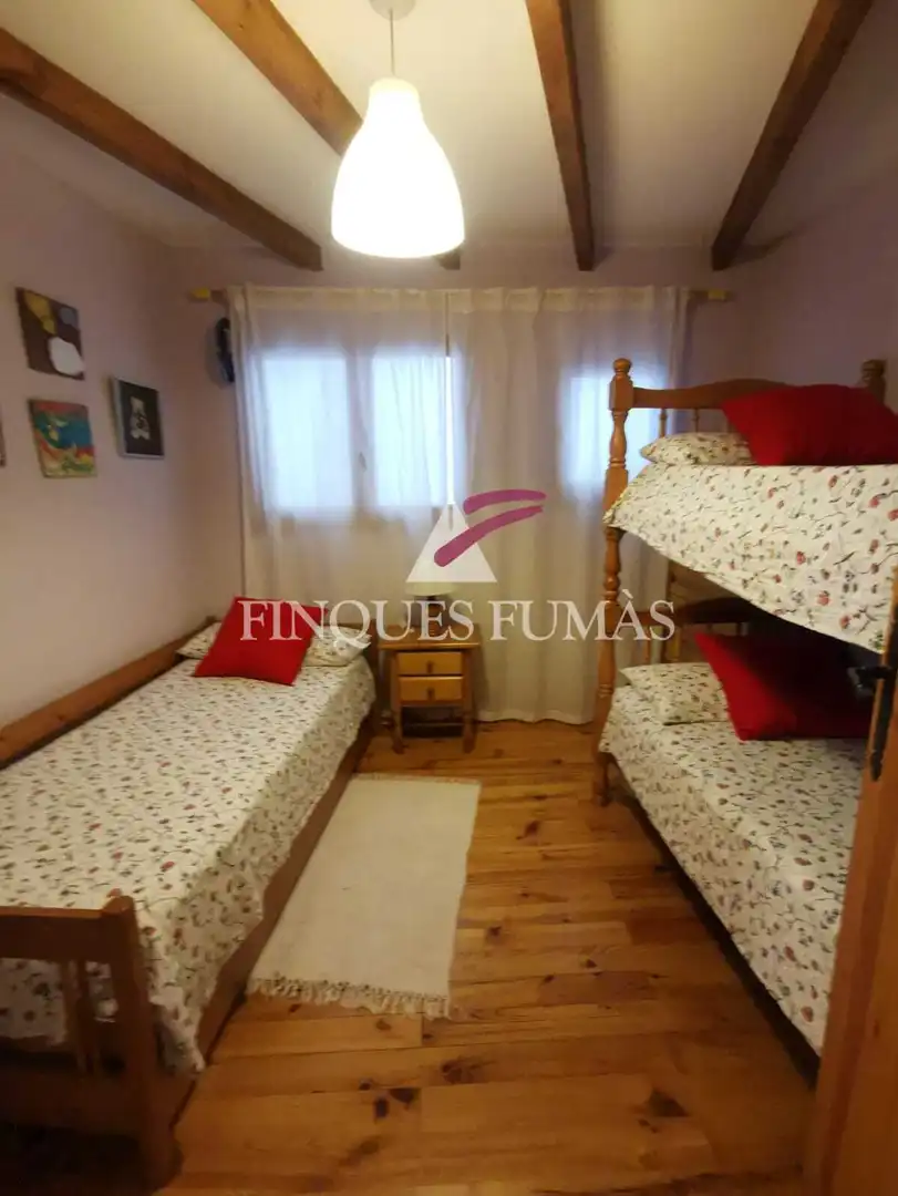 Habitación de Casa o chalet en venta en Savallà del Comtat con Calefacción, Trastero y Amueblado