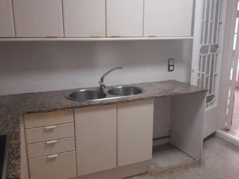 Cuina de Pis en venda en Sant Feliu de Llobregat amb Terrassa