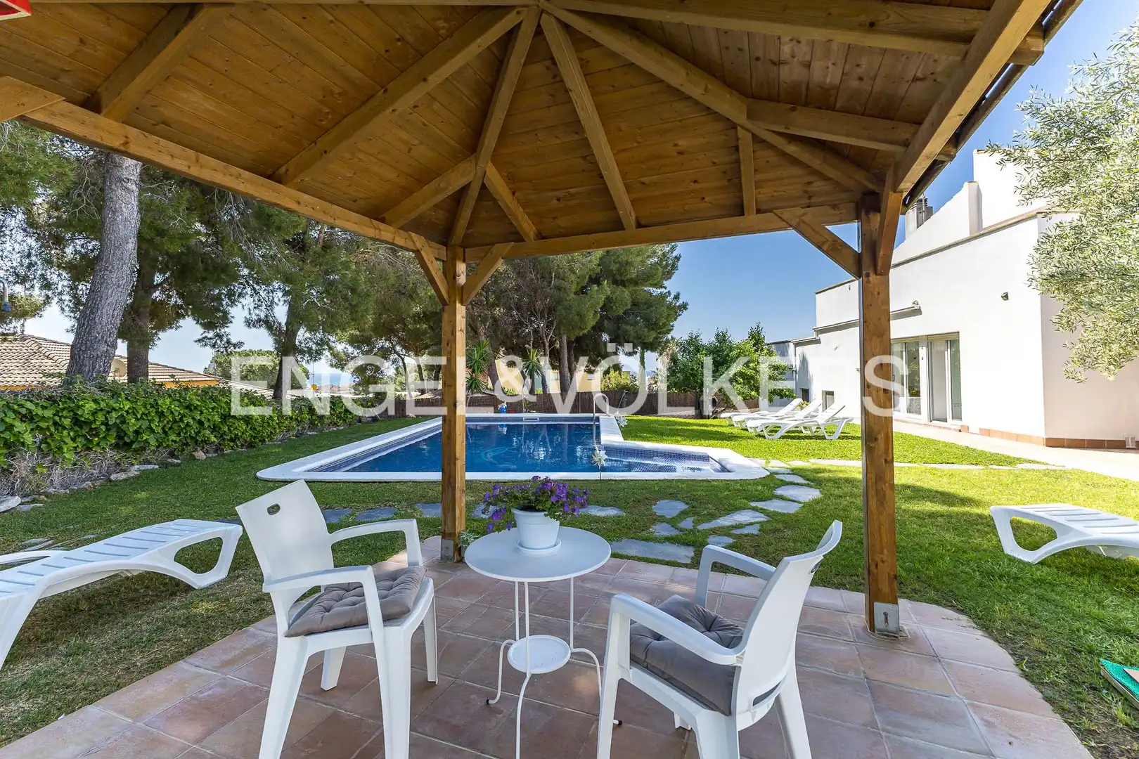 Terraza de Casa o chalet en venta en Calafell con Aire acondicionado, Calefacción y Jardín privado
