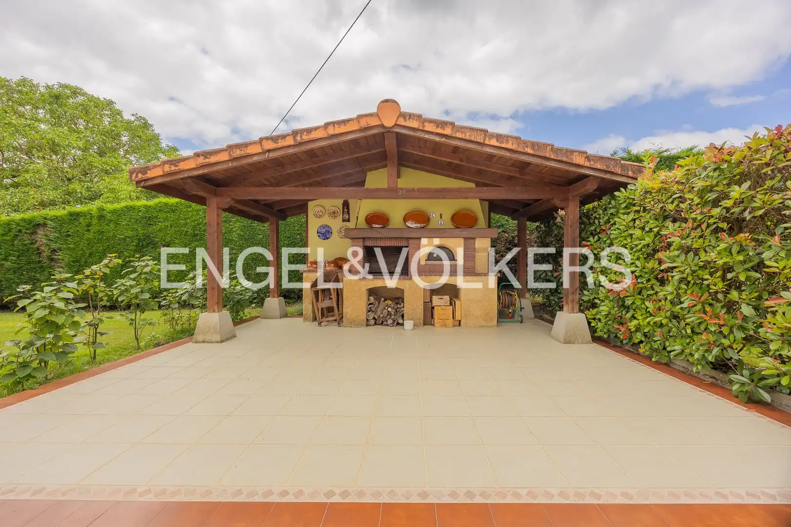 Terraza de Casa o chalet en venta en Loiu con Calefacción, Jardín privado y Trastero