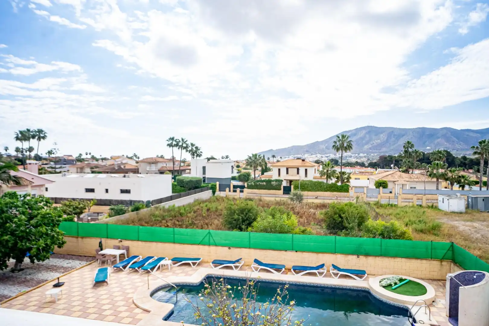 Exterior view of Houses for sale in L'Alfàs del Pi  with Air Conditioner, Heating and Private garden