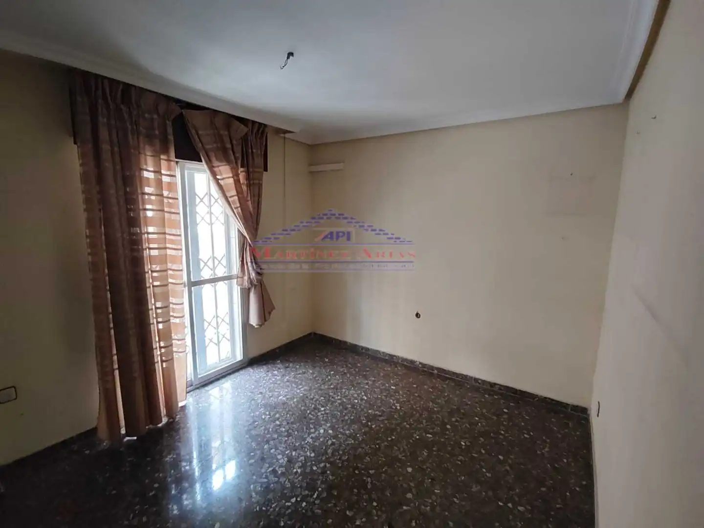 Sala de estar de Piso en venta en Jaén con Trastero